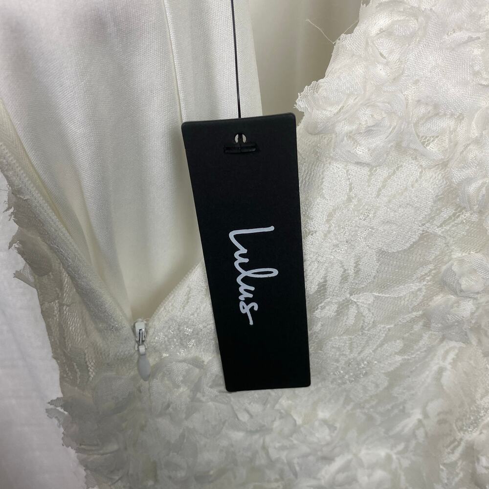 Lulus White Romantic Lace Textured Bodycon Midi Dress Sz.S NWT - Picture 9 of 16